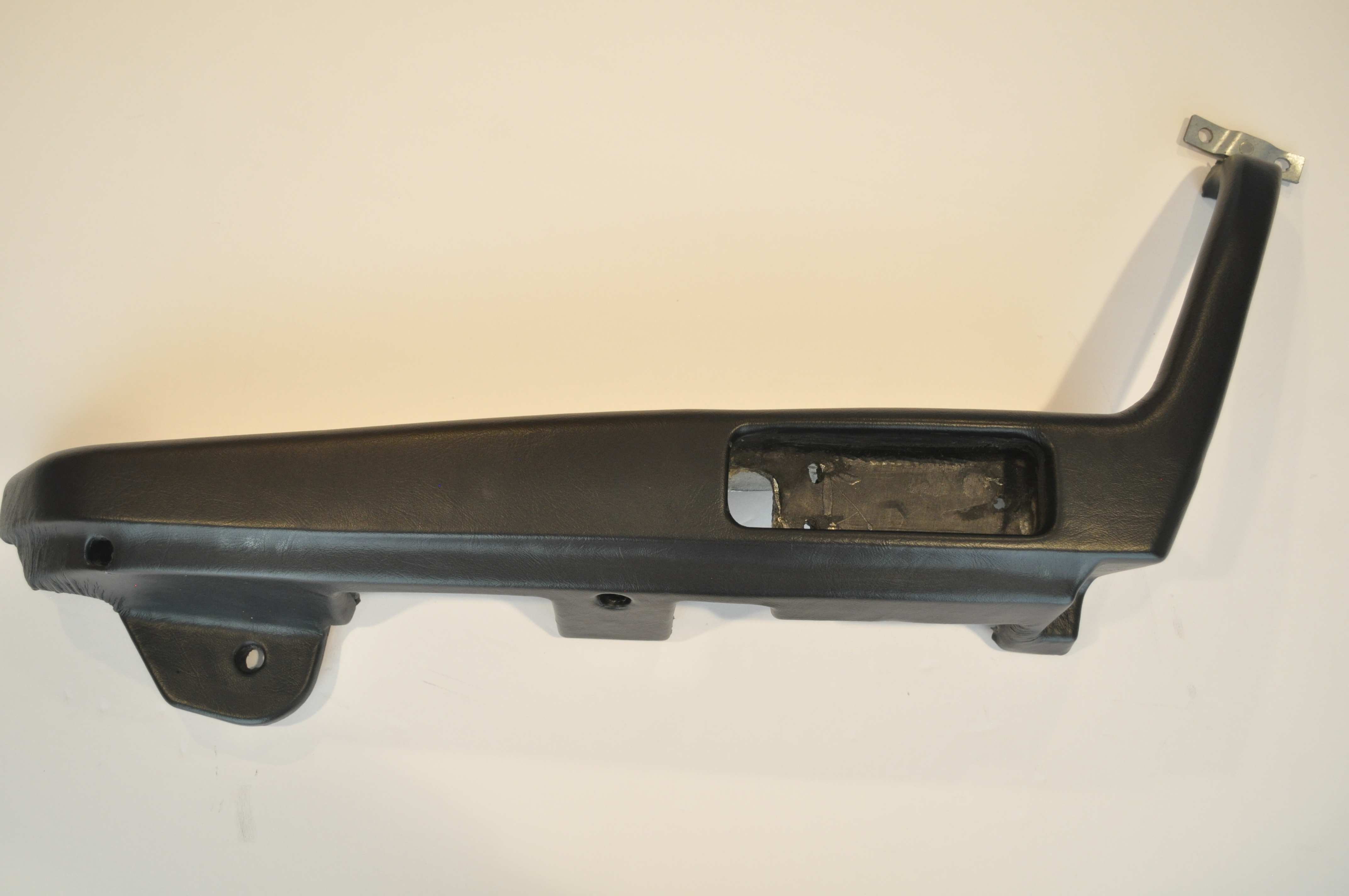 RHD Passenger Armrest Porsche Caliper Creations